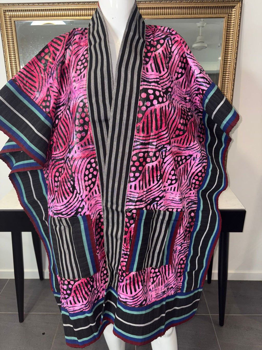 Adire kimono with ofi