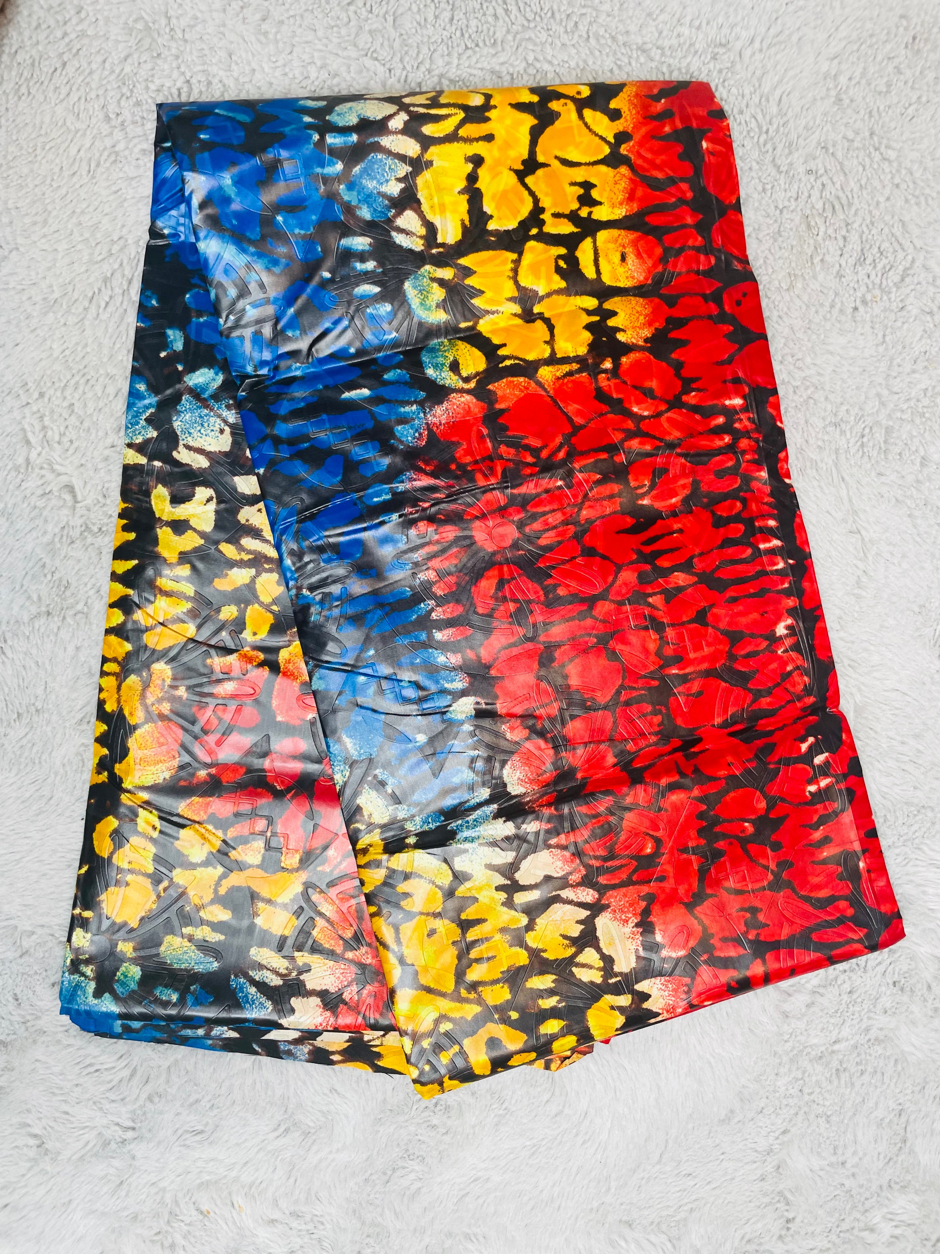 Medium multicoloured